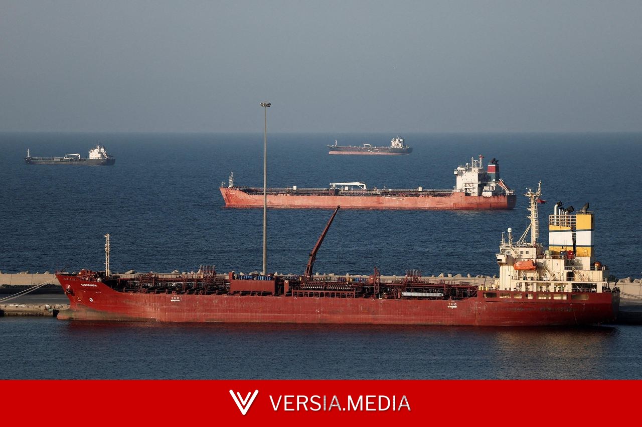 Bolsa passa a cair após novos ataques no Estreito de Ormuz, com alta de Petrobras (PETR4); dólar sobe
