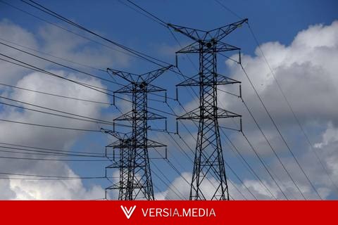 Axia (AXIA3) e Alupar (ALUP11) vencem leilão de transmissão de energia, com descontos de mais de 50%