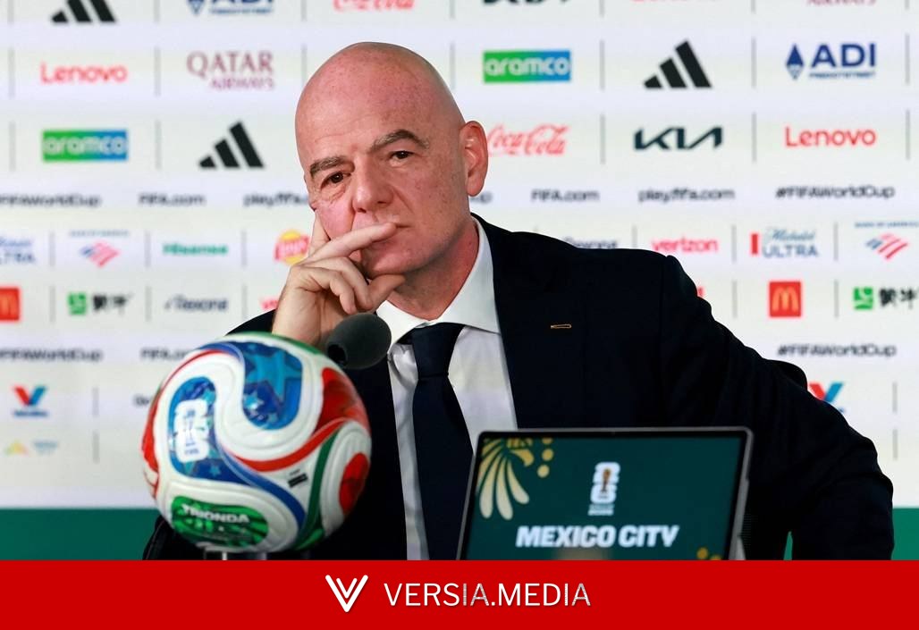Infantino admite reconsiderar pausa para hidratação em Copas futuras